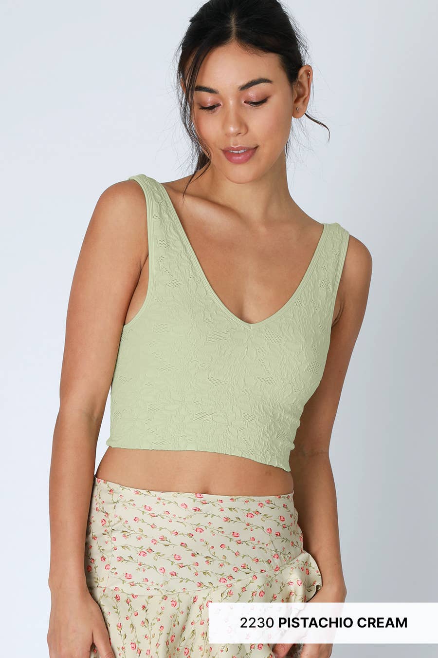NS8309 -  Lace V Neck Tank Top
