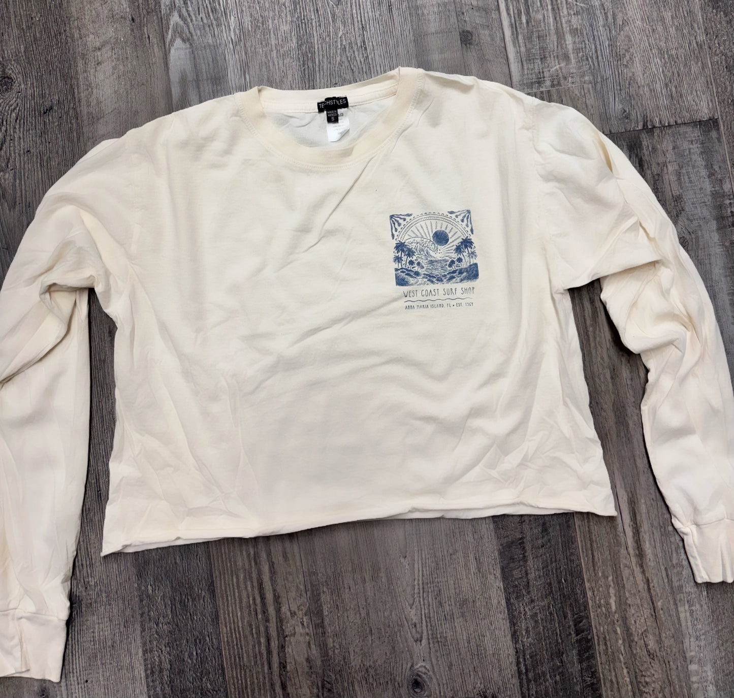 West Coast Surf Shop Women’s Cropped Long Sleeve Tee